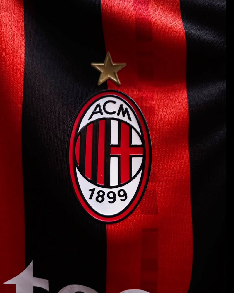 Camisa Milan 1 Versão Jogador 24/25