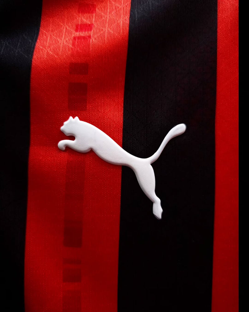 Camisa Milan 1 Versão Jogador 24/25